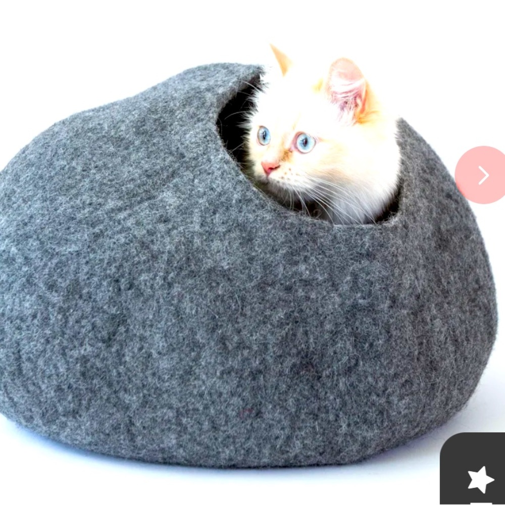 Cat cave co pet bed heather gray - pet didn’t use